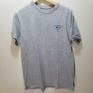 Duck Commander Medium Hunting Outdoor Men's Gray Patriotic T-Shirt Dynasty Red